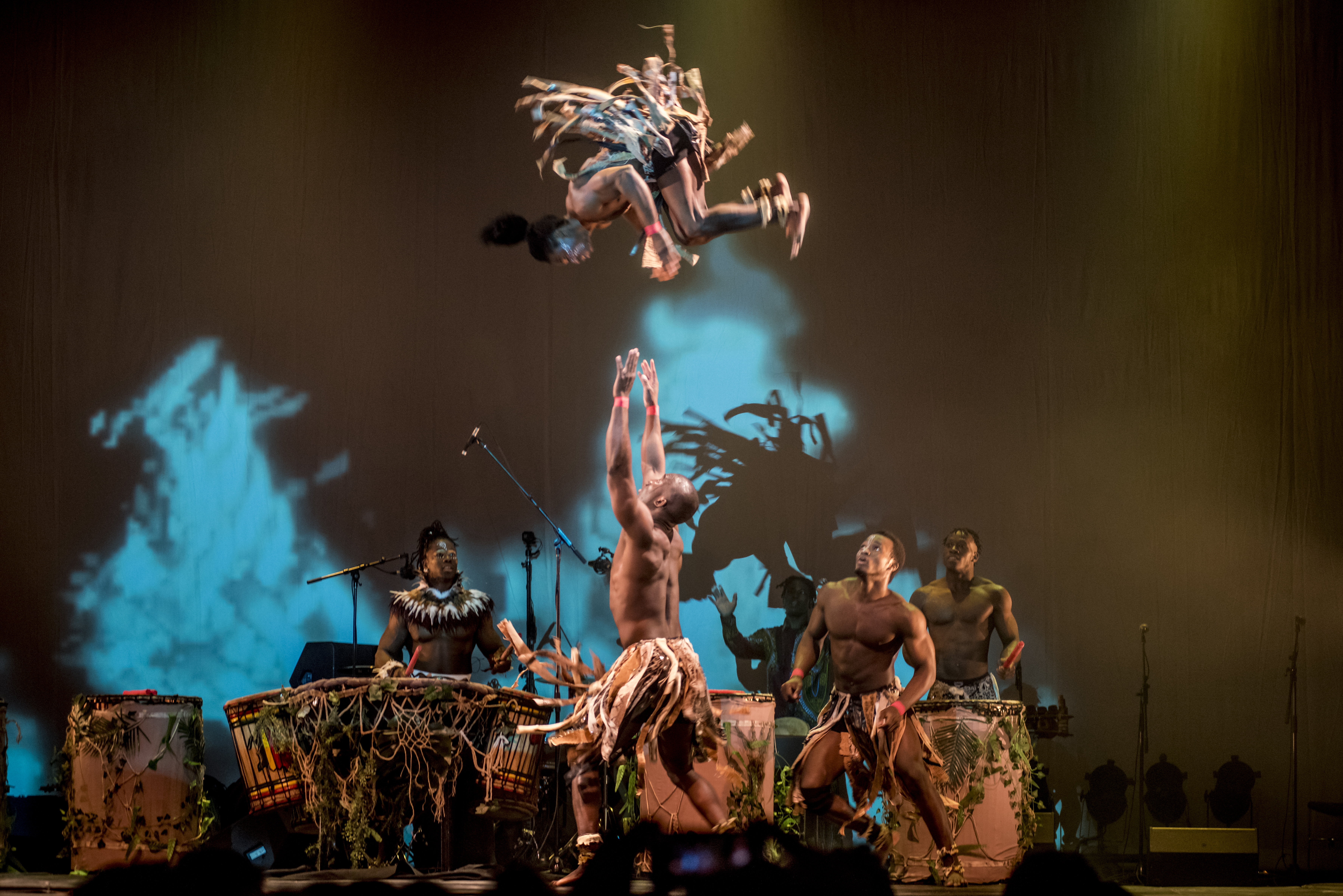 Cirque Kalabante performs acrobatic stunts on stage