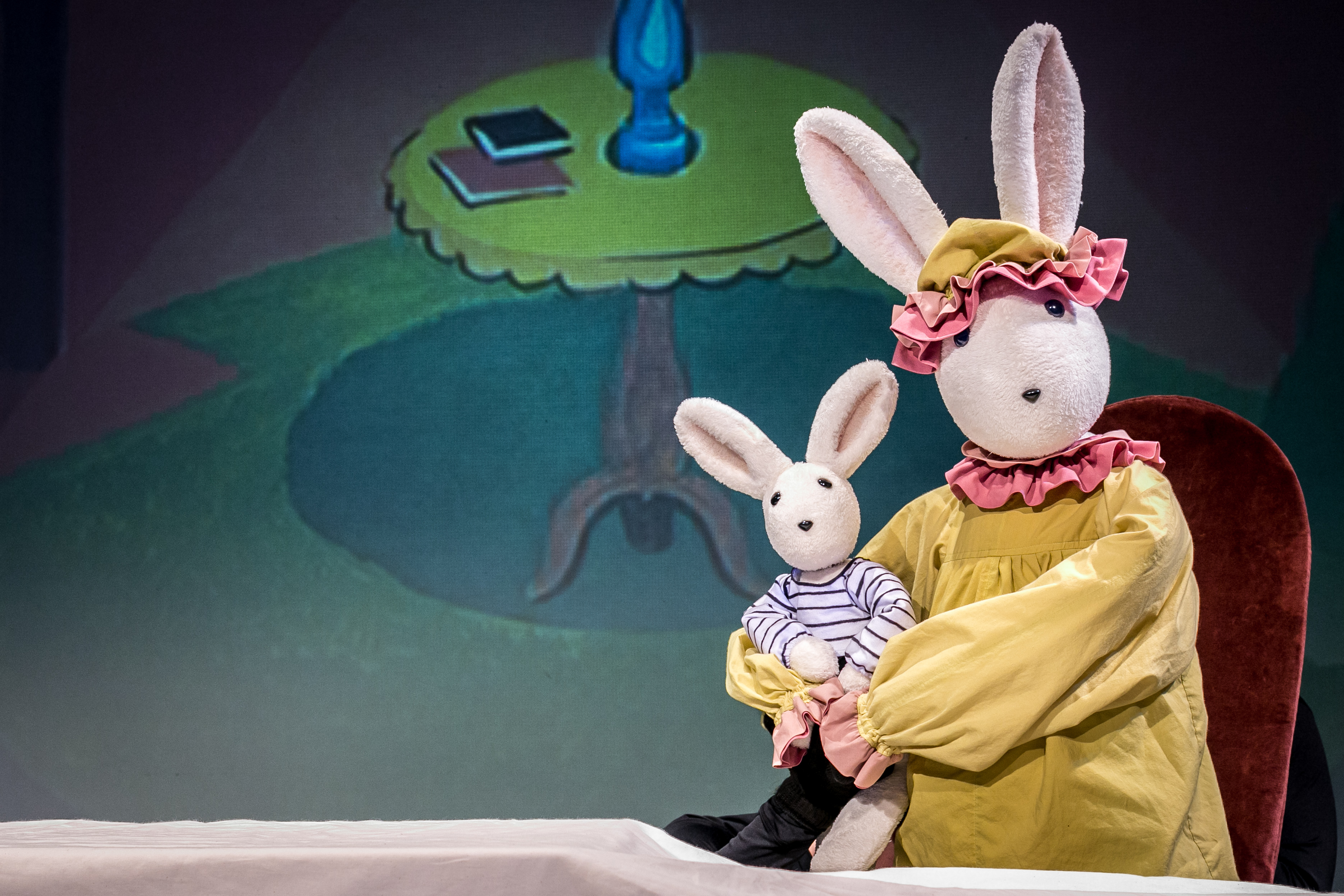 Images from the production of Mermaid Theatre's Goodnight Moon and The Runaway Bunny