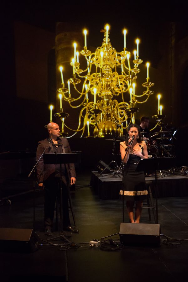 Broadway singers in front of the chandelier from Phantom of the Opera